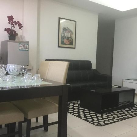 Ipoh Apartment Екстер'єр фото