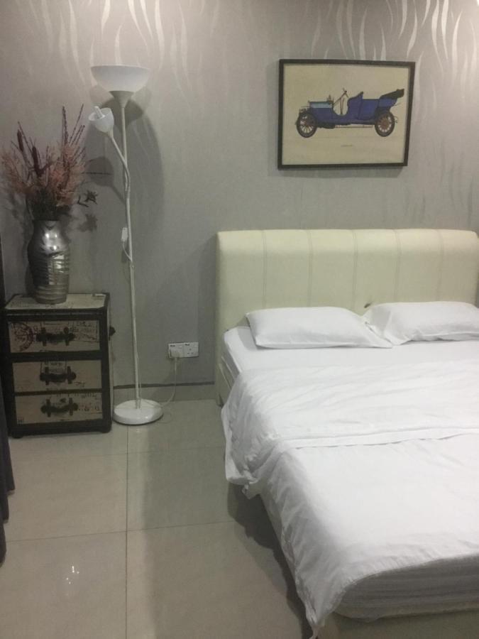 Ipoh Apartment Екстер'єр фото